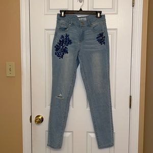 Embroidered blue jeans R 1893 Jegging